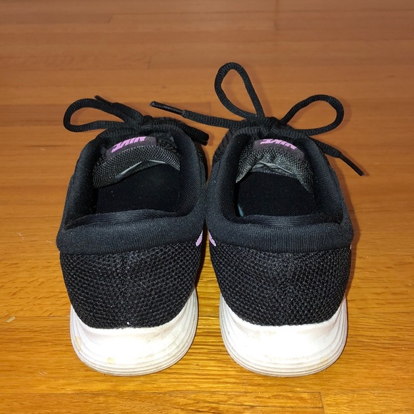 Nike Revolution 4 black & light purple sneakers - Picture 4 of 6
